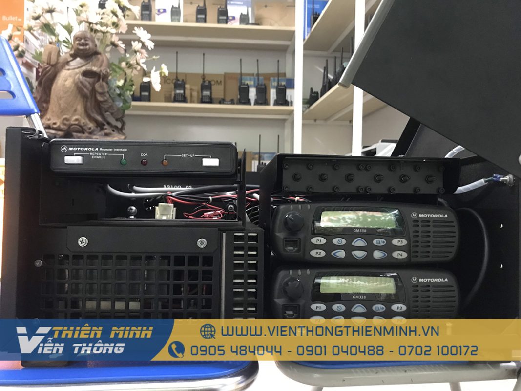 bộ chuyển tiếp motorola CDR500