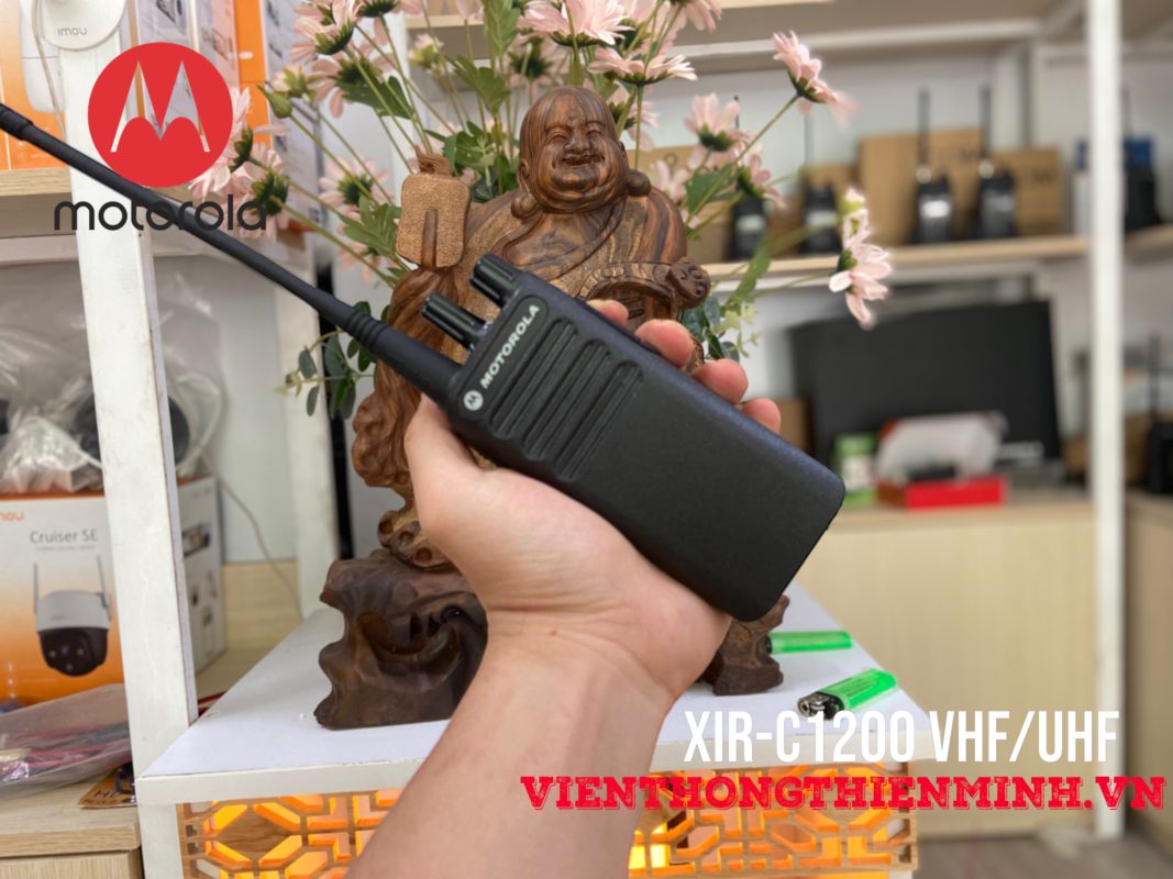 máy bộ đàm digital motorola xir-C1200 chính hãng
