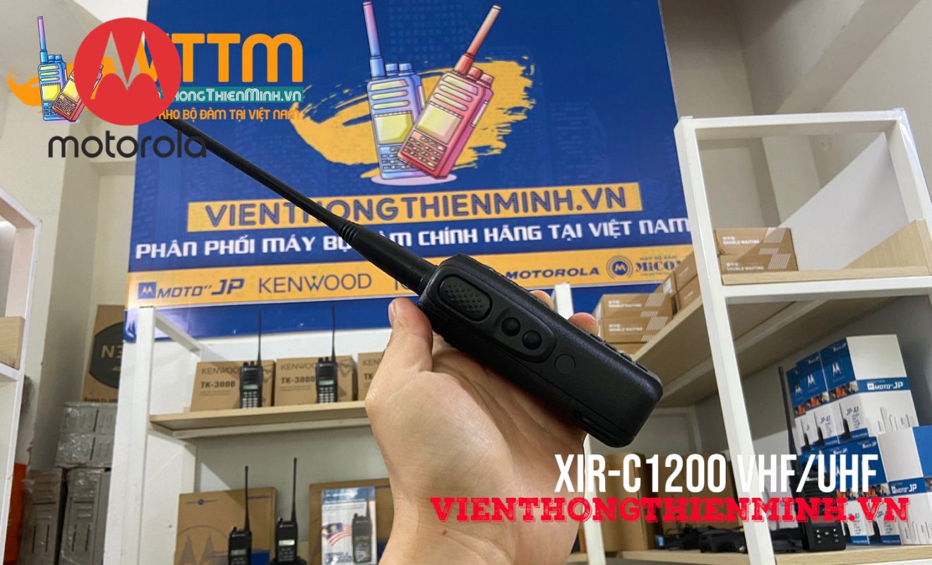 máy bộ đàm digital motorola xir-C1200 chính hãng