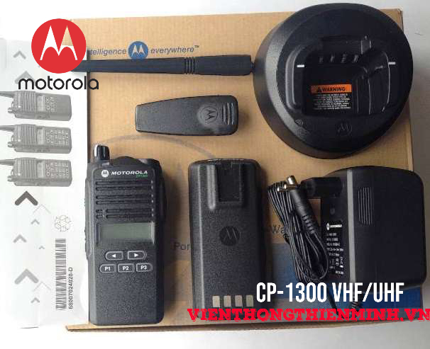 Máy bộ đàm Motorola CP-1300 UHF chính hãng MALAYSIA