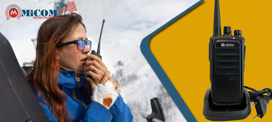 bộ đàm dùng cho đi phượt , trekking