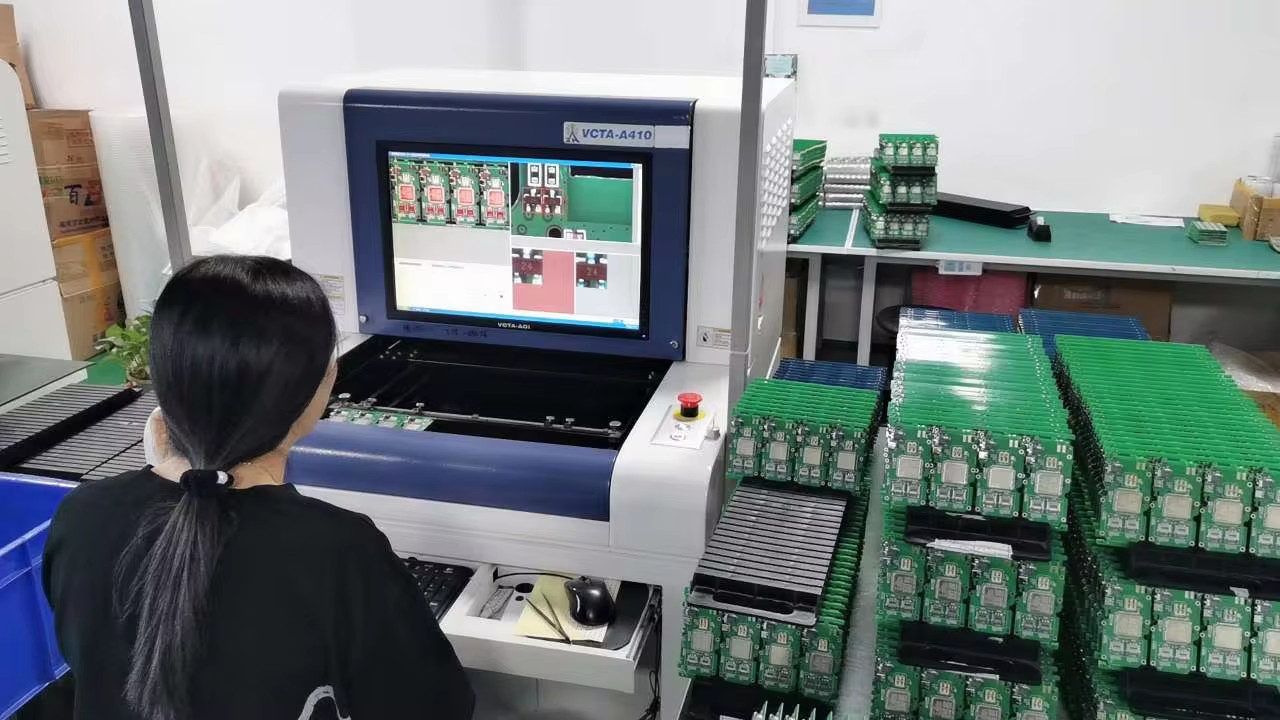 nhà máy sản xuất bộ đàm MiCOM